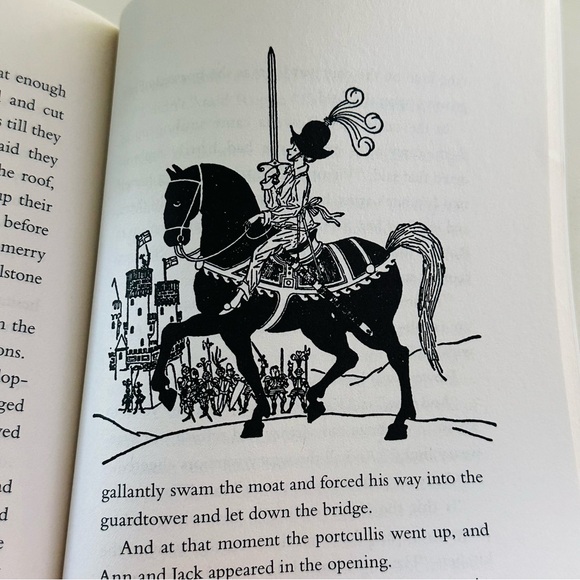 Tales of Magic Edward Eager 🏰 Half Magic + Knight’s Castle Paperback 2 Books - Picture 4 of 5